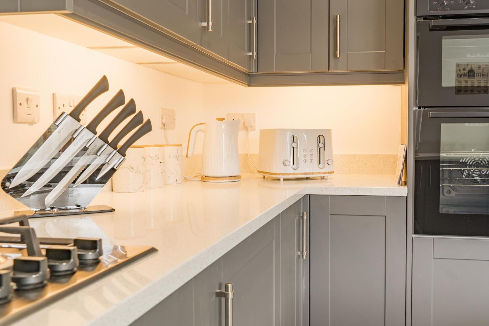 Beautifully Done 5 Bed Barn Conversion In Heswall - Sleeps Up To 10 Luaran gambar