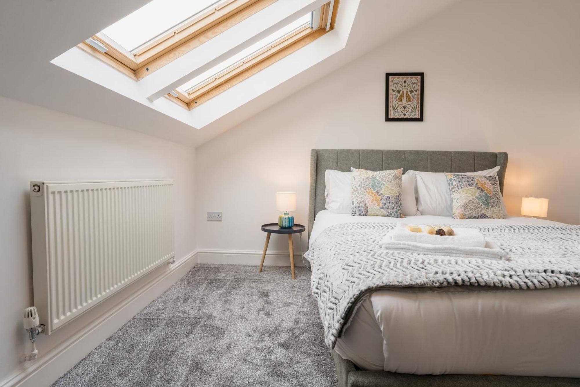 Beautifully Done 5 Bed Barn Conversion In Heswall - Sleeps Up To 10 Luaran gambar